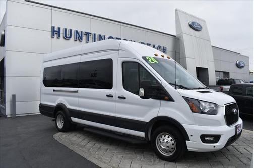 2024 Ford Transit-350 XLT
