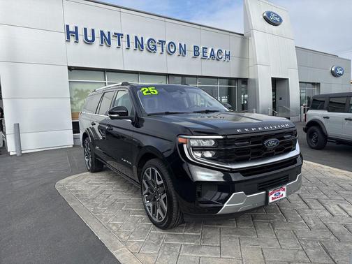 AGATE BLACK METALLIC 2025 Ford Expedition Max Platinum