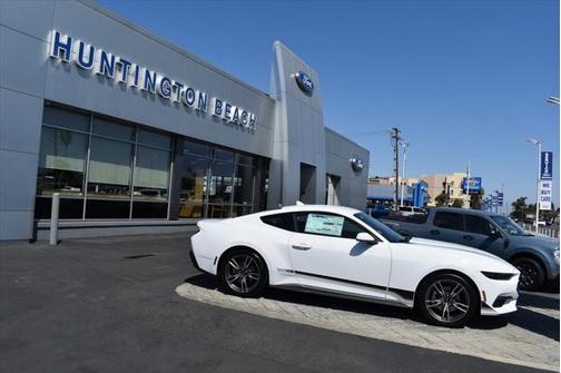 2025 Ford Mustang EcoBoost