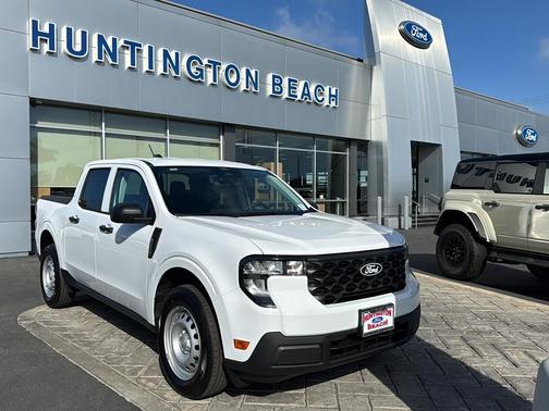 Oxford White 2026 Ford Maverick XL
