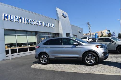 ICONIC SILVER 2024 Ford Edge SEL