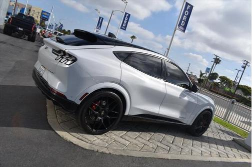 2022 Ford Mustang Mach-E GT