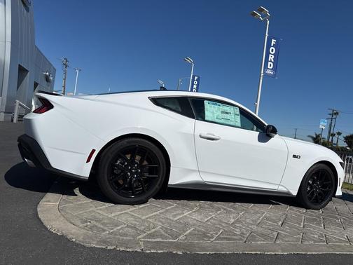 2025 Ford Mustang GT
