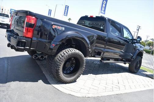 2025 Ford F-450 Lariat