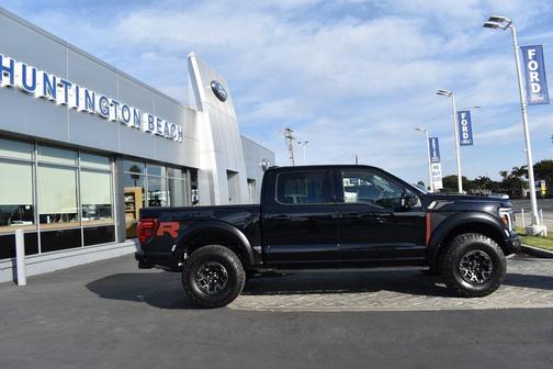 2025 Ford F-150 Raptor R