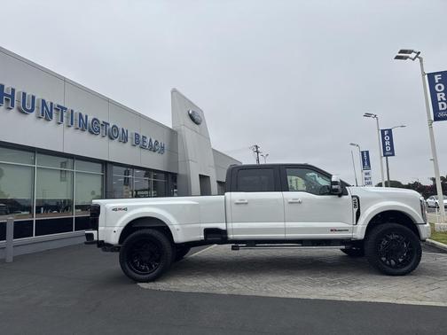 2026 Ford F-450 Lariat