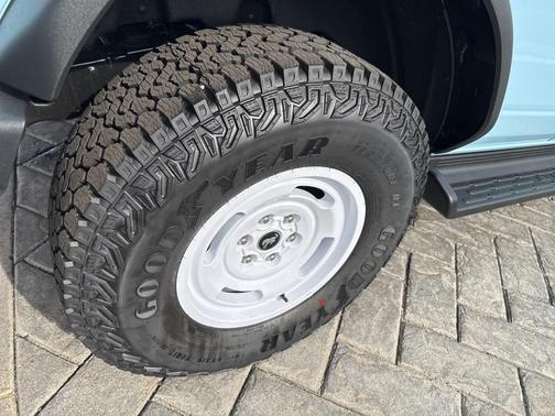 2025 Ford Bronco Heritage Edition