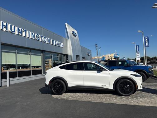 2025 Ford Mustang Mach-E Select