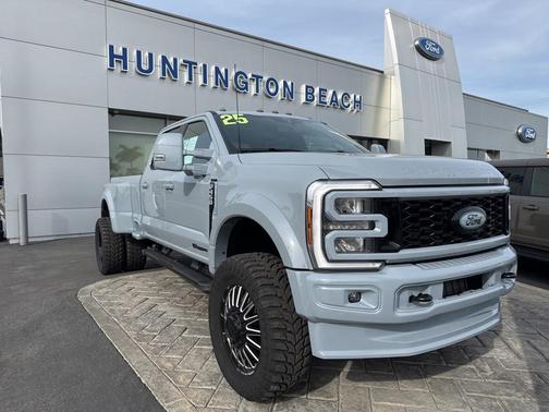2025 Ford F-450 Lariat