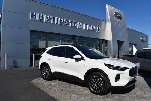 2025 Ford Escape PHEV SE