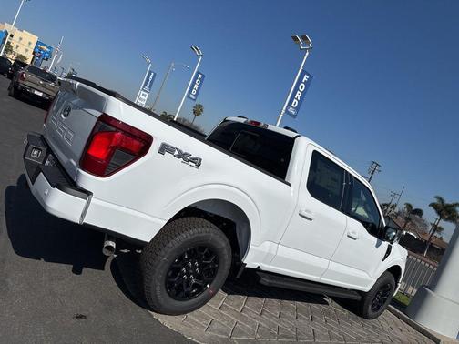 OXFORD WHITE 2026 Ford F-150 XLT