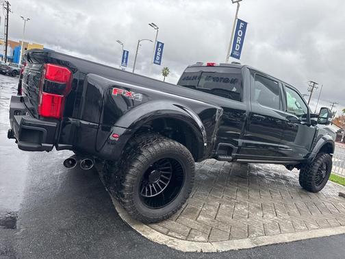 2026 Ford F-450 Platinum