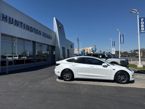 2019 Tesla Model 3 Standard Range