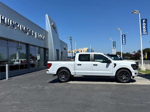 Oxford White 2026 Ford F-150 STX