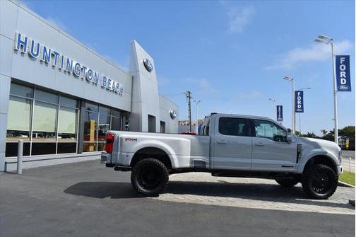 2025 Ford F-450 Lariat