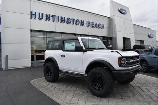 2025 Ford Bronco Base