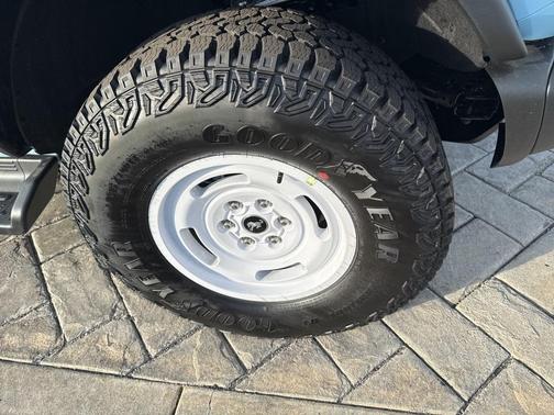 2025 Ford Bronco Heritage Edition