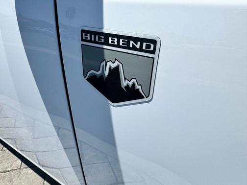 Oxford White 2026 Ford Bronco Big Bend