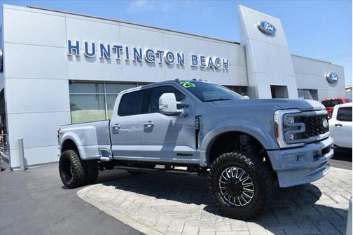 2025 Ford F-450 Lariat