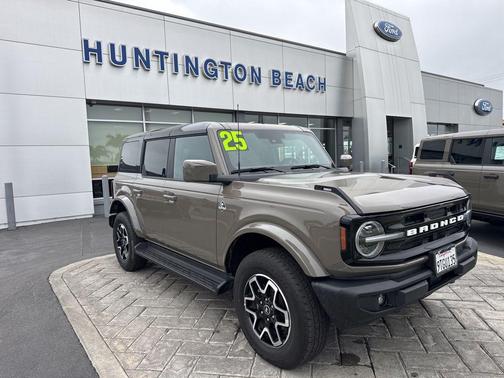 MARSH GRAY 2025 Ford Bronco Outer Banks