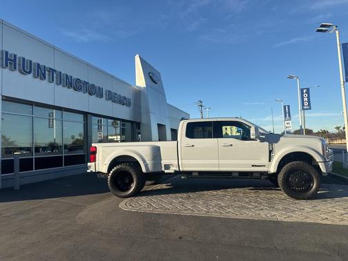 2026 Ford F-450 Lariat