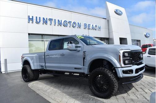 2025 Ford F-450 Lariat
