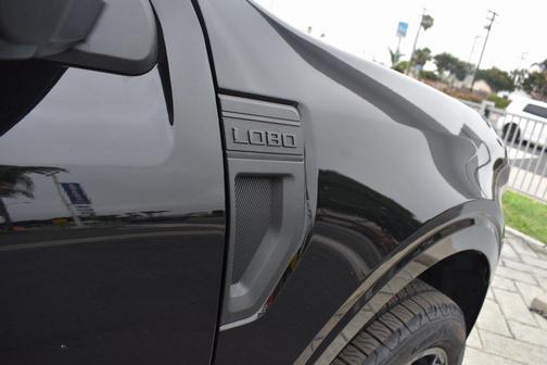 2025 Ford Maverick Lobo Standard