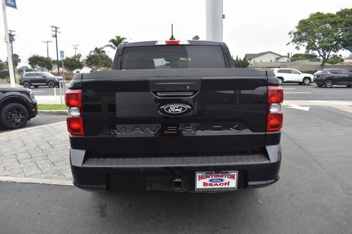 2025 Ford Maverick Lobo Standard