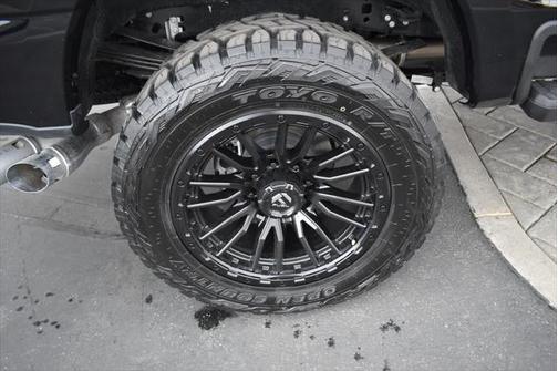 2025 Ford F-250 Platinum