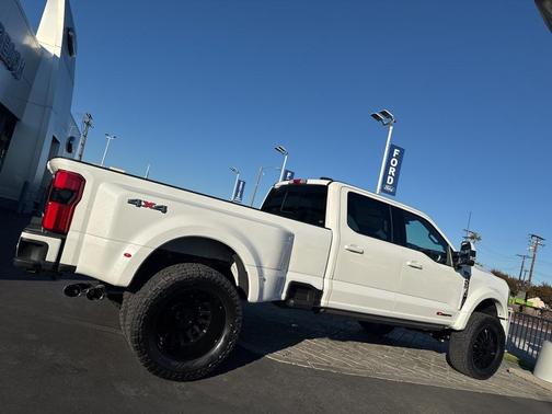 2026 Ford F-450 Platinum