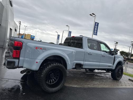2026 Ford F-450 Platinum