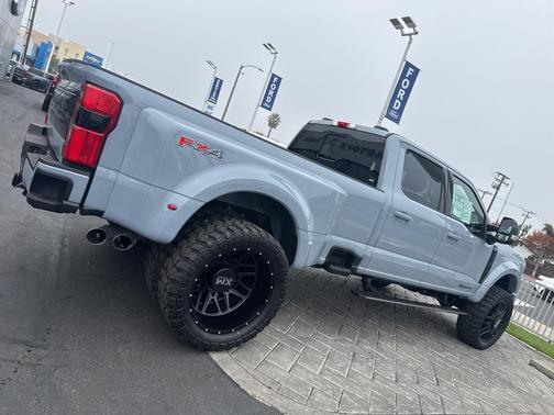 2026 Ford F-450 Platinum
