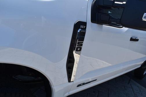 2025 Ford F-250 XLT
