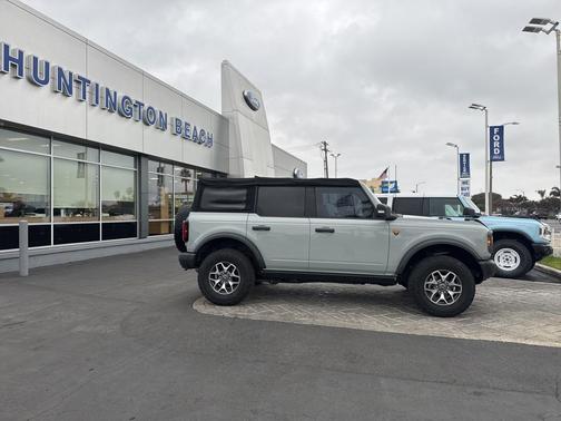 2022 Ford Bronco Badlands