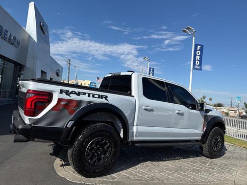 2025 Ford F-150 Raptor R