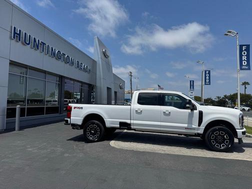 STAR WHITE 2026 Ford F-350 Platinum