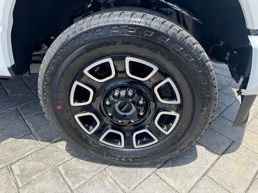 STAR WHITE 2026 Ford F-350 Platinum