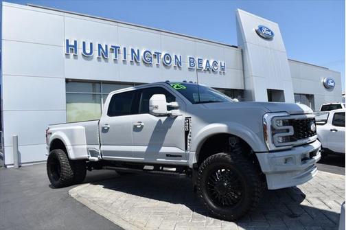 2025 Ford F-450 Lariat