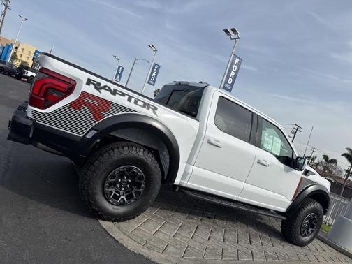2025 Ford F-150 Raptor R