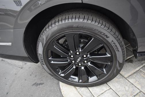 2024 Lincoln Navigator Black Label