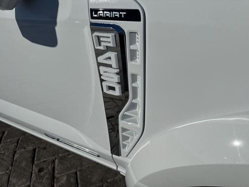 2026 Ford F-450 Lariat