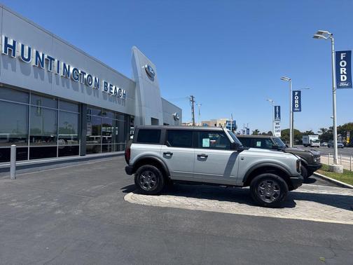 AVALANCHE GRAY 2026 Ford Bronco Big Bend