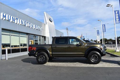 2025 Ford F-150 Raptor R