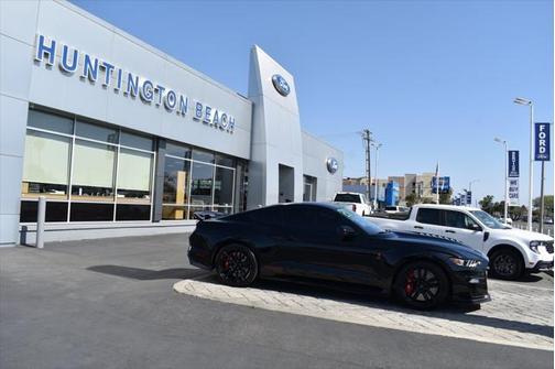 2020 Ford Shelby GT500 Base
