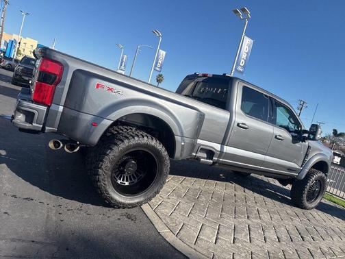 2026 Ford F-450 Lariat