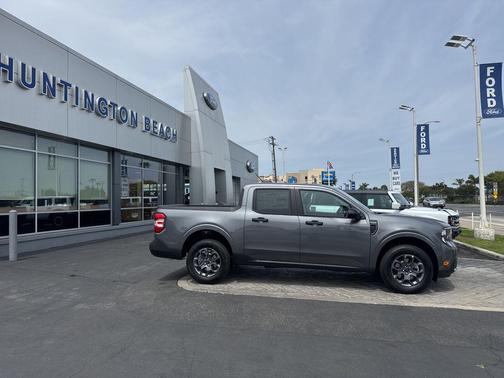 Carbonized Gray Metallic 2026 Ford Maverick XLT