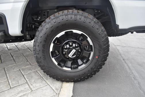 2025 Ford F-350 Platinum