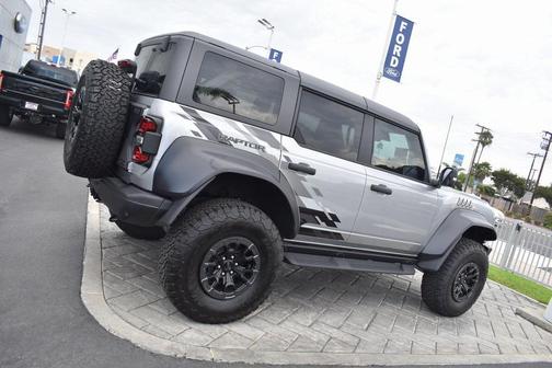 2023 Ford Bronco Raptor