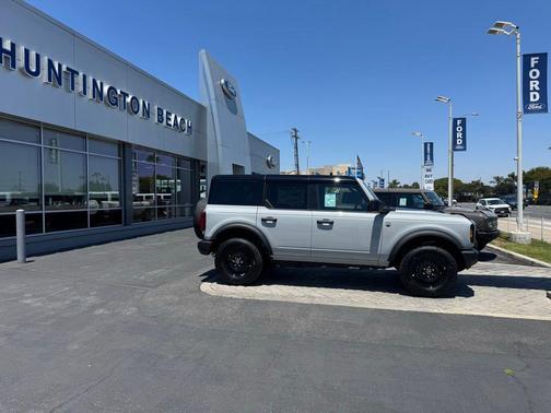 AVALANCHE GRAY 2026 Ford Bronco Big Bend
