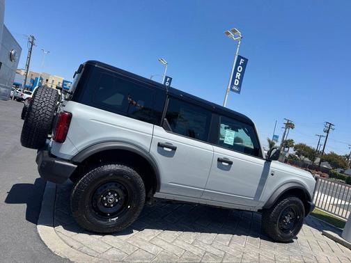 AVALANCHE GRAY 2026 Ford Bronco Big Bend